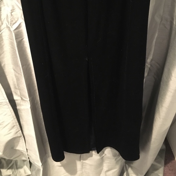 Blue velvet dress - Picture 4 of 4